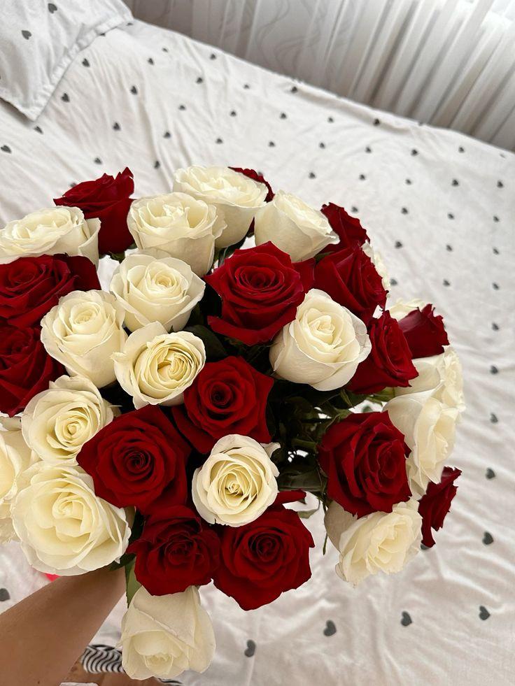 Astro Nivel Atrix workshop space where corporate flower arrangements are designed and prepared for business delivery